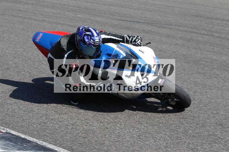 Archiv-2022/57 29.08.2022 Plüss Moto Sport ADR/Freies Fahren/45